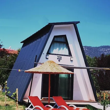Adore Datca Beach House Dom wakacyjny Döşeme