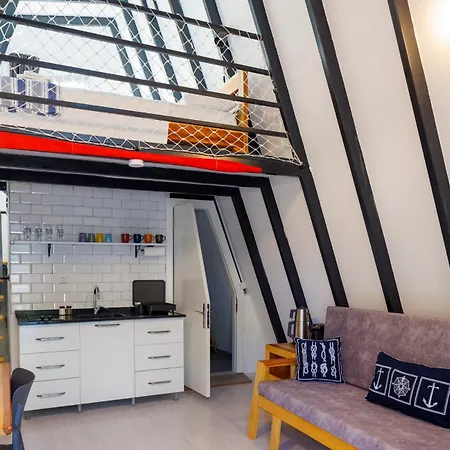 Adore Datca Beach House * Döşeme